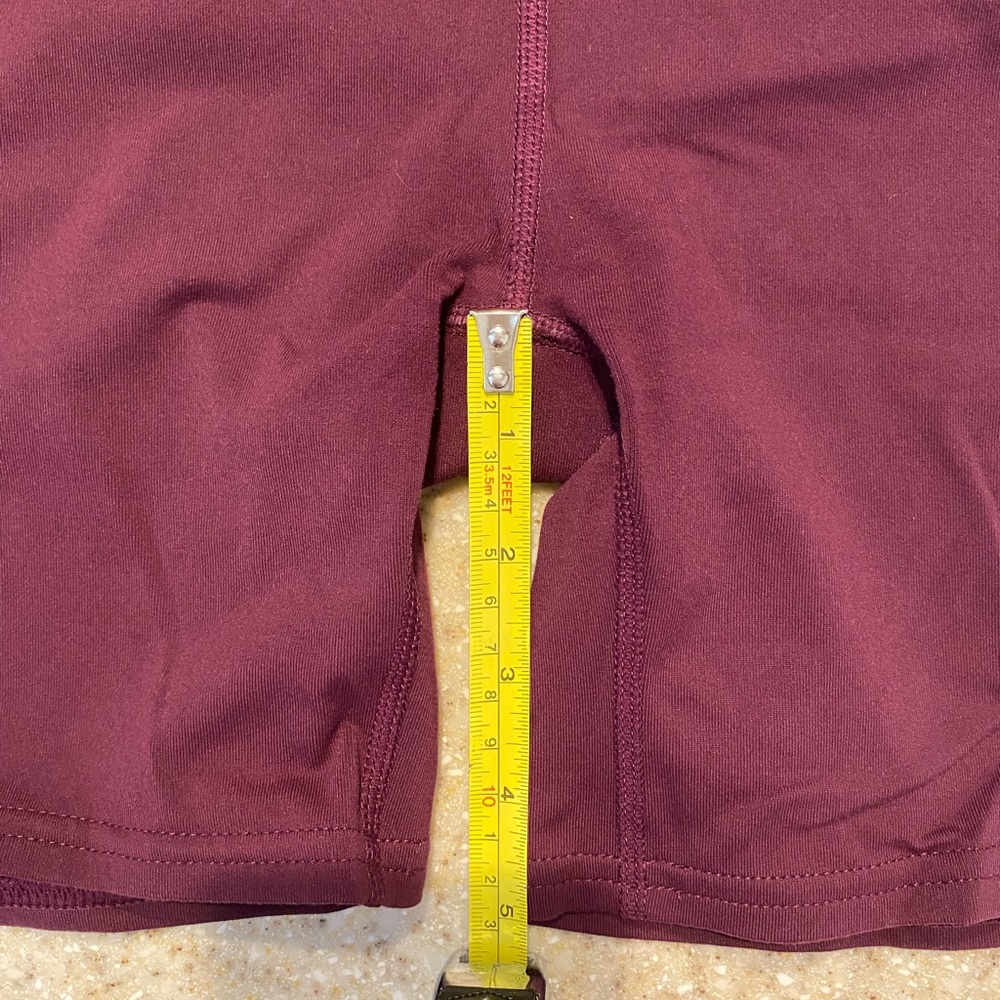 Oiselle 5”pocket jogger shorts